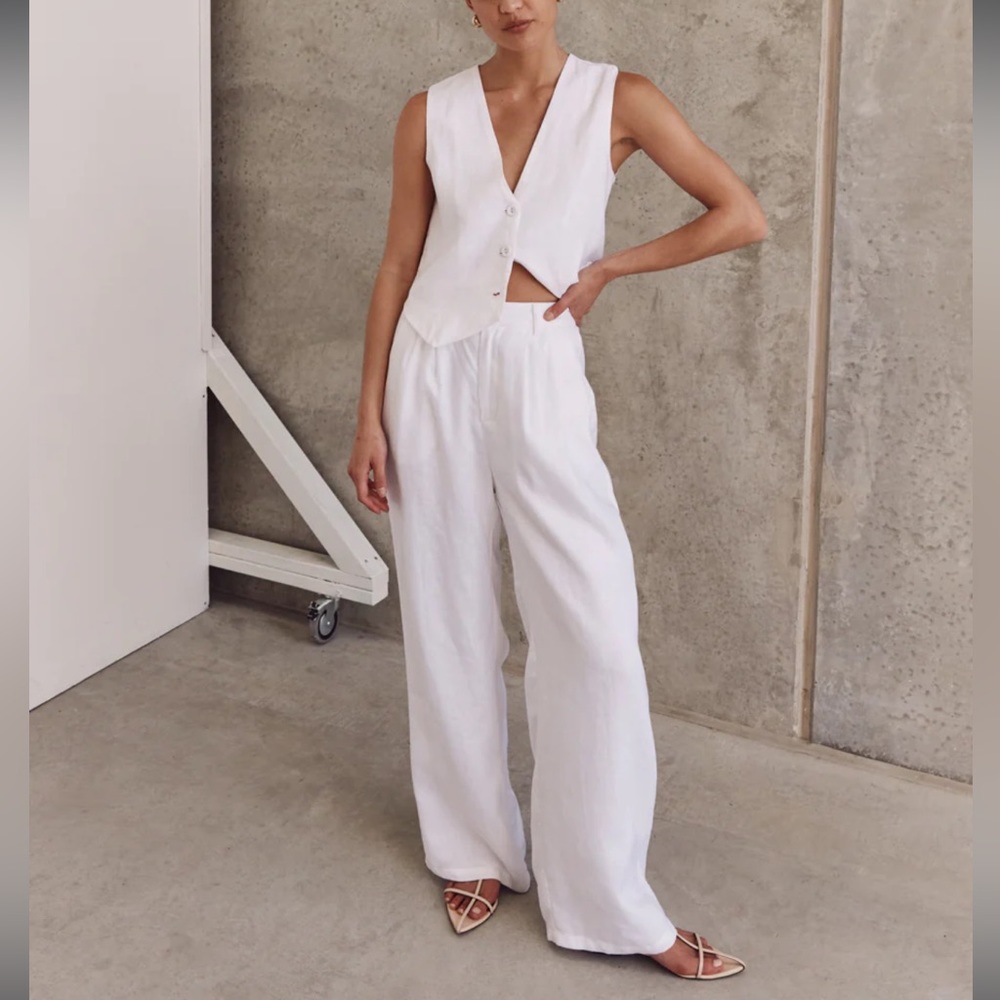 Dissh Norah linen pants and banks vest brand new size US 4 never worn